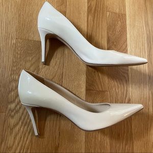 M GEMI Pointed Toe Patent Leather Nude Pump Heel